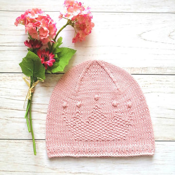 Beanie with crown motif and cowl