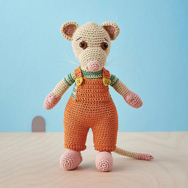 Bertie Mouse the Ami - Amigurumi Crochet Pattern