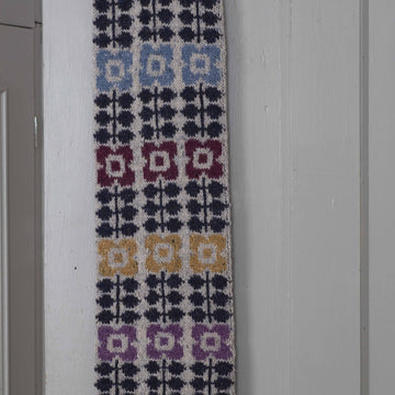 Retro Flower Scarf