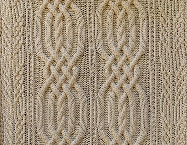 Warm Chicago Pocket Shawl
