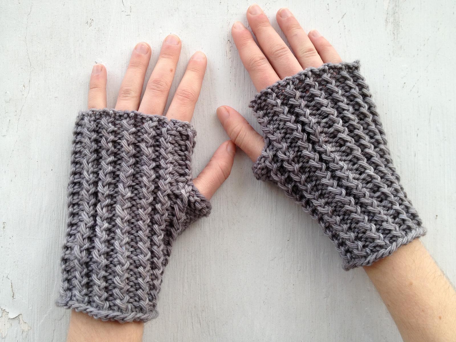 Dwarven Travel Mitts