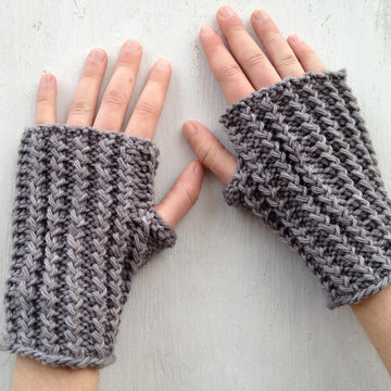 Dwarven Travel Mitts