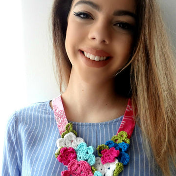 Frida's Flower Necklace