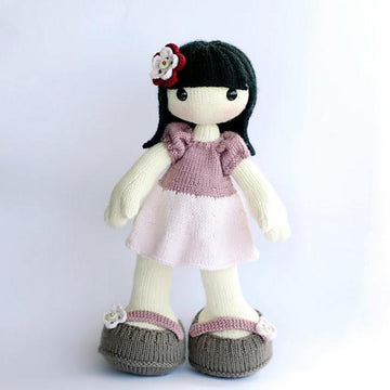 Anny. Doll with big feet and hands