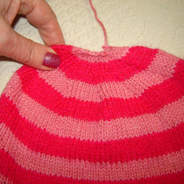 Knitting Pattern Cheshire Cat – Soft Toy inspired by Alice in Wonderland