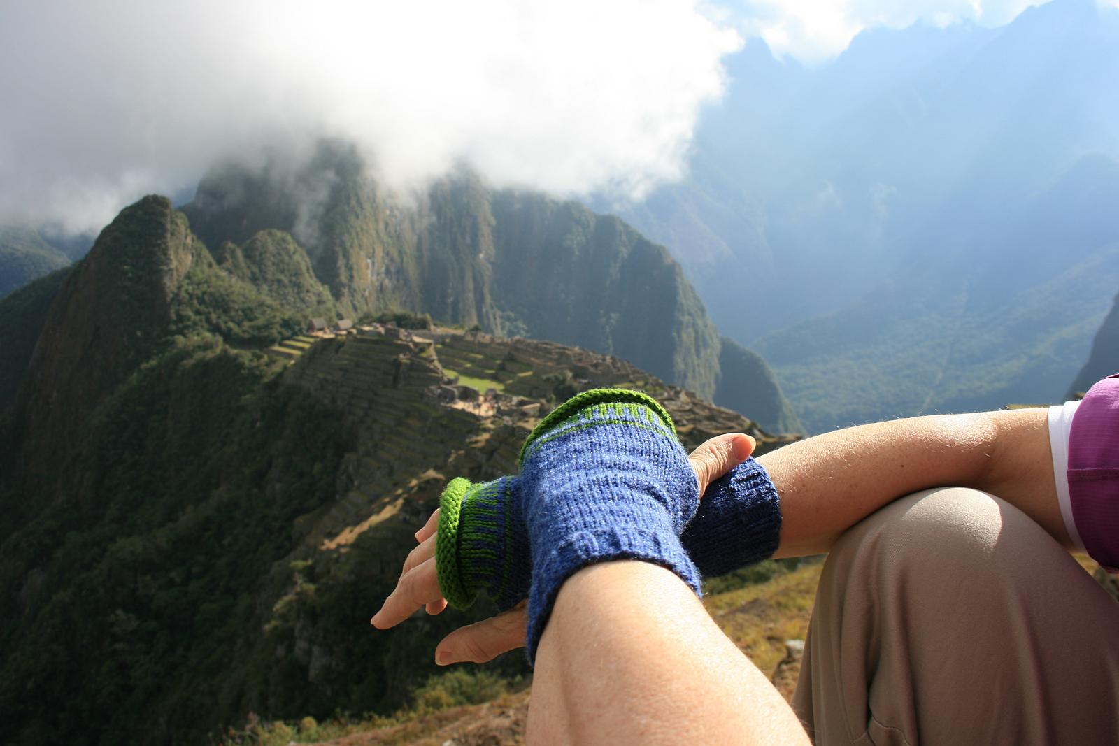Peru Mitts