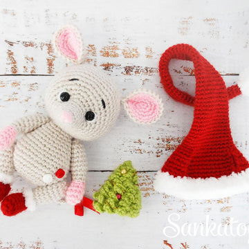 Little Christmas mouse