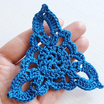 Triangle motif