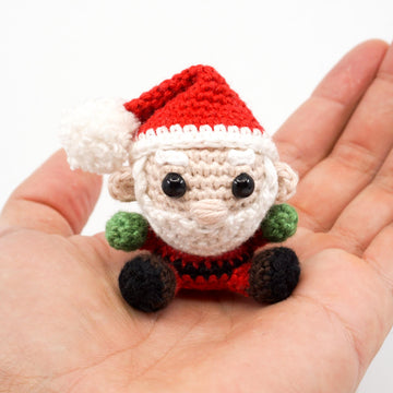 Mini Santa Claus Crochet Pattern