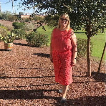 Buttoned skirt