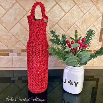Merry Berry Wine Tote