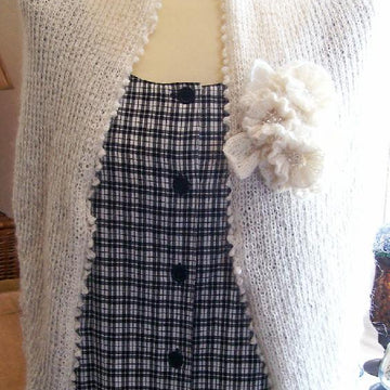 Wight Wedding Shawlette