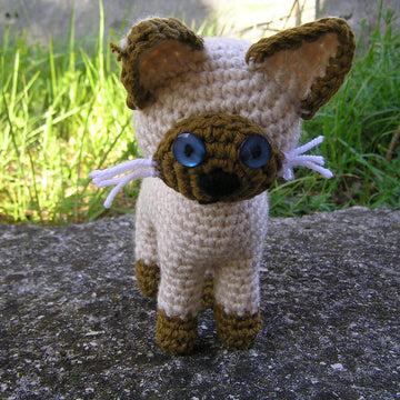 Siamese cat amigurumi
