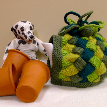 Geometry - Tea cosy