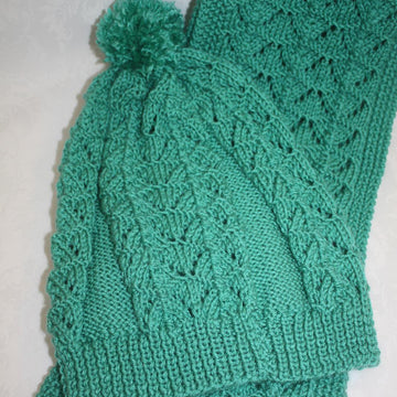Lacy Shells Hat and Scarf