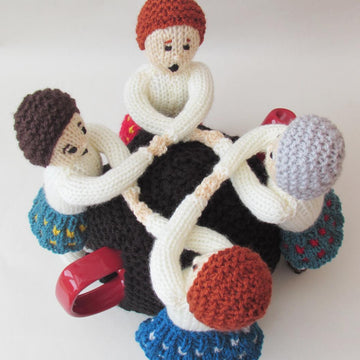 Auld Lang Syne Tea Cosy