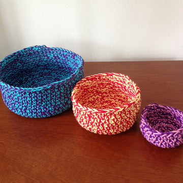 Colorful Nesting Bowls