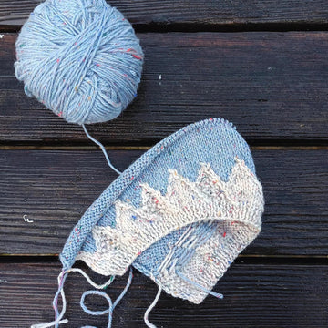 Snowy Mountains Bonnets