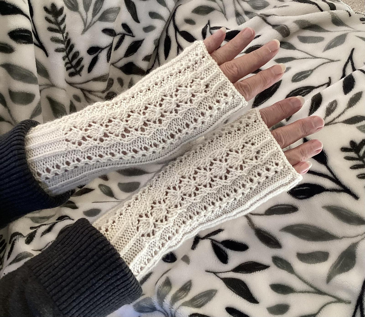 Madrona Mitts