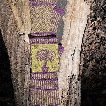 Topiary Fingerless Mitts