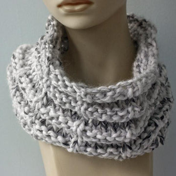 Easy Chunky Knit Cowl