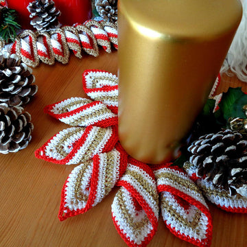 Christmas Swirls decorations Doilies