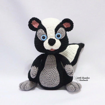 Dinky The Skunk