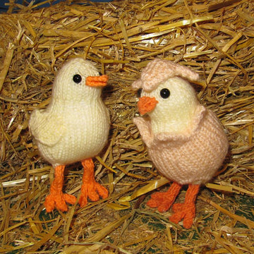 Cheeky Chicks In Shell Suits