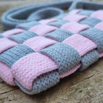 Mobile phone crossbody shoulder bag crochet pattern T3