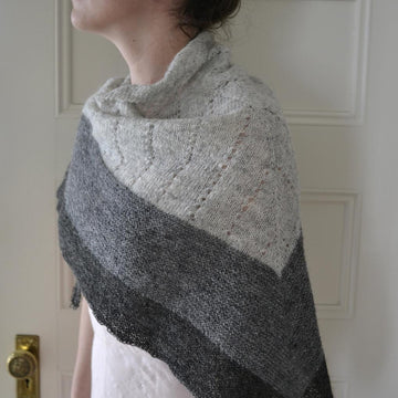 Súla Shawl