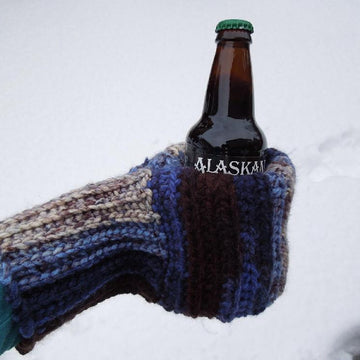 "Knot Knit" Coffee & Drink Mitt