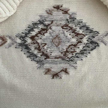 Cardigan with Geometric Colourwork