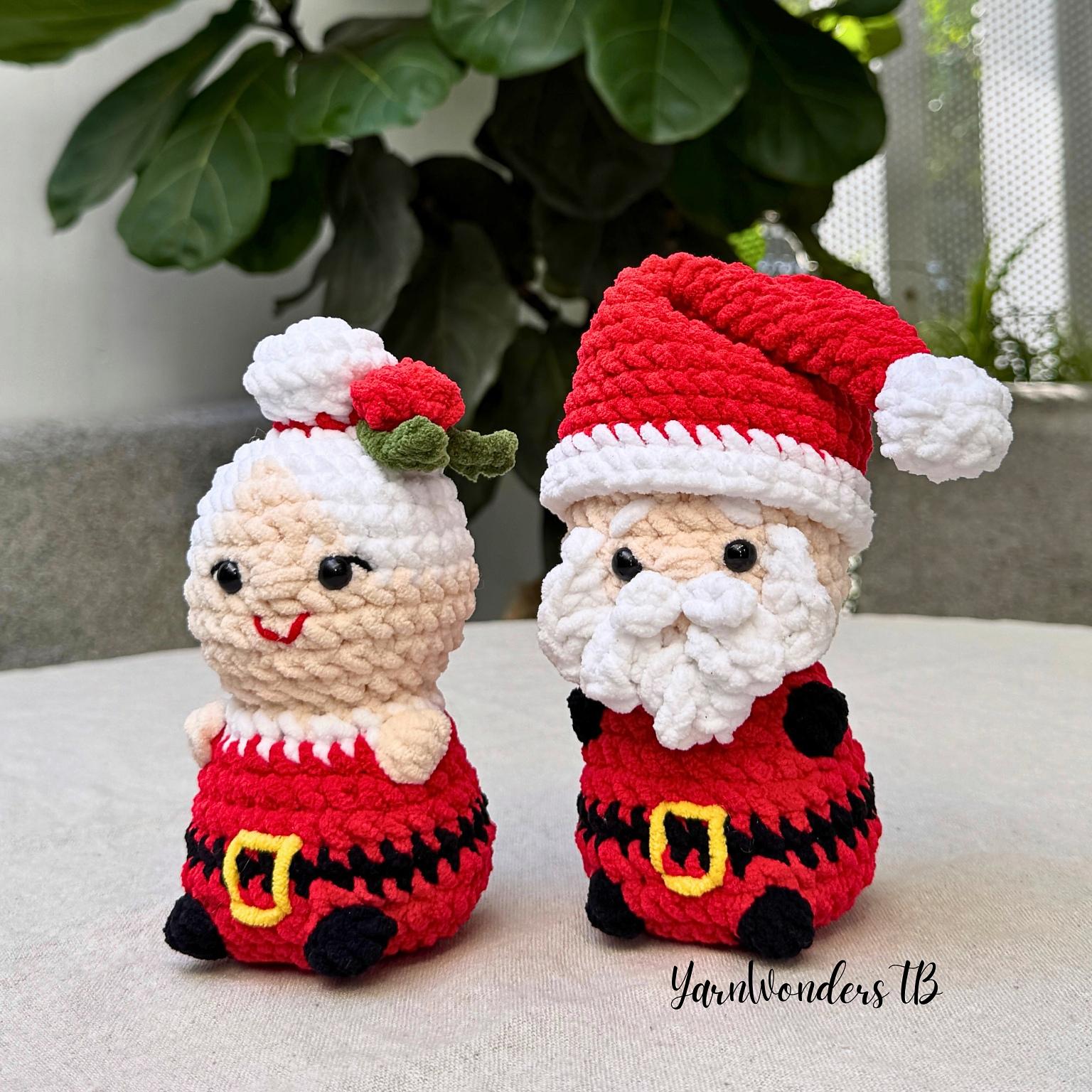 Santa and Mrs Claus Christmas