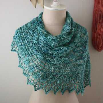 Soleil Lace Shawlette