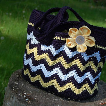 "Chasing Chevrons" Shoulder Bag / Purse