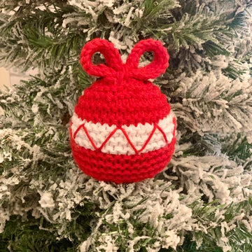 Christmas Baubles Knitting Pattern