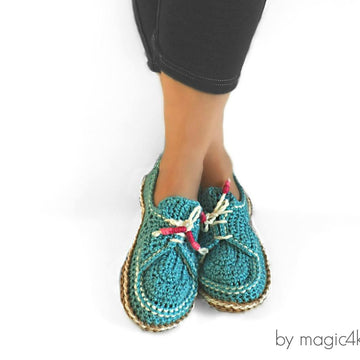 Sneakers with rope soles