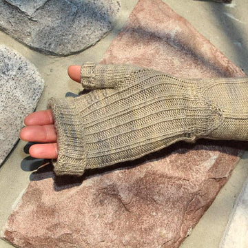 Rivendell mitts