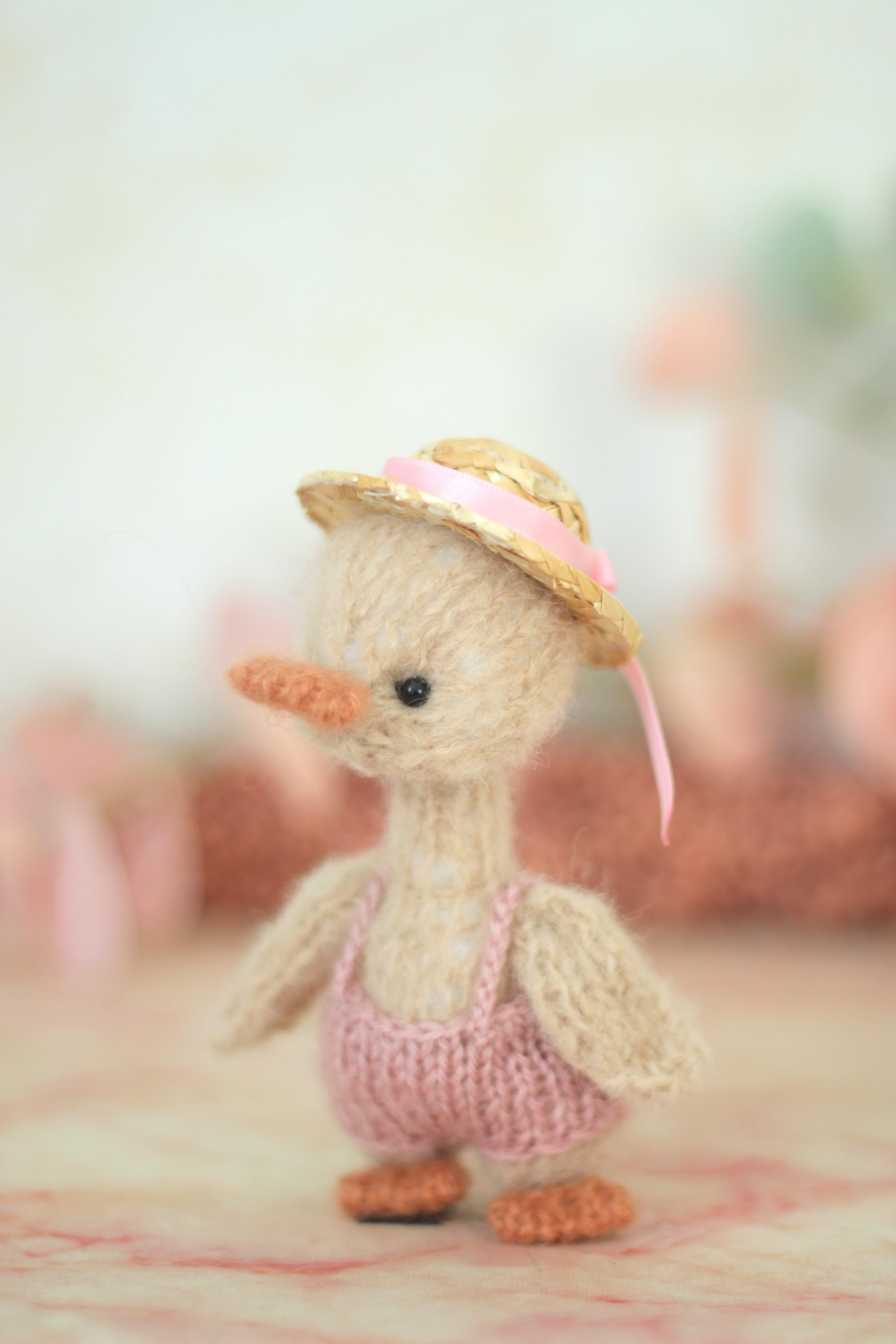 GOOSE Knitting Pattern PDF, Flat Knitted gooseling, Tiny knit tutorial