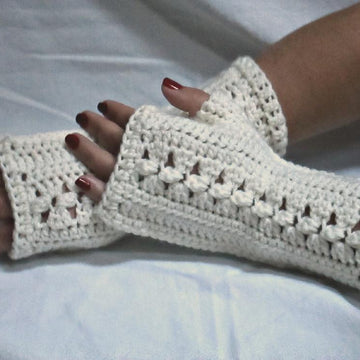 Trellis Wrist Warmers