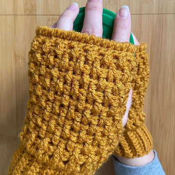 Cotswolds Fingerless Gloves