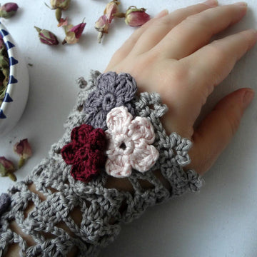 Lace Wrist Warmers