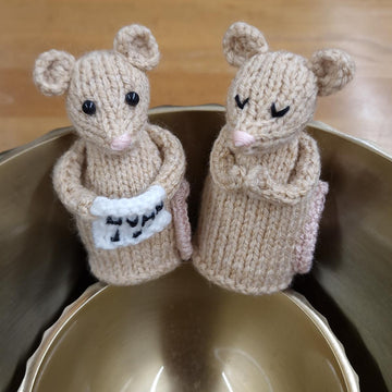 Church Mouse Shelf Sitter
