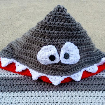 Little Hooded Blanket