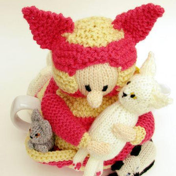 Cat Lady Tea Cosy Knitting Pattern