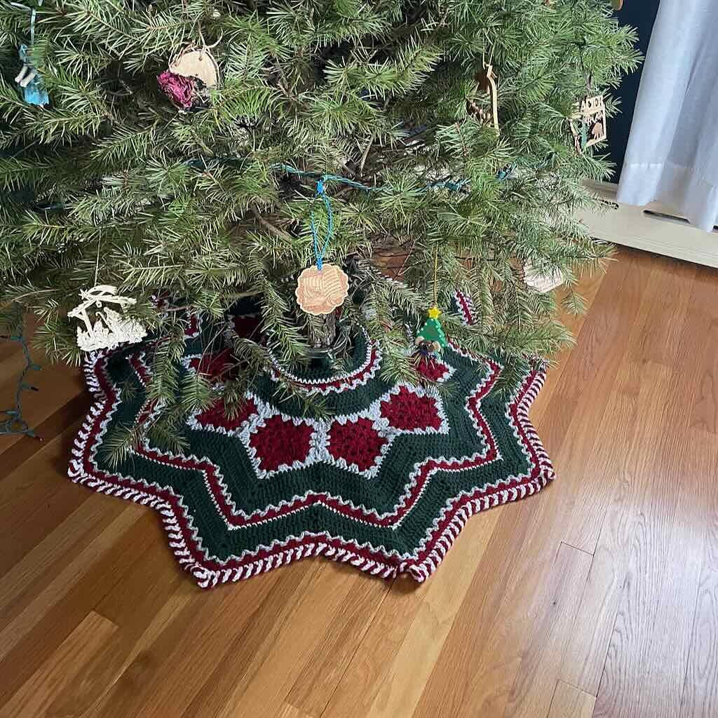 Winter Embers Tree Skirt