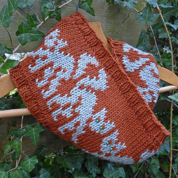 Prowling Cats Cowl