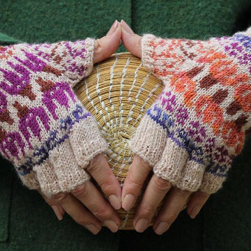 Shooting Star Mitts