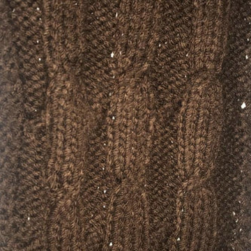 Reversible Cable Knit Scaf