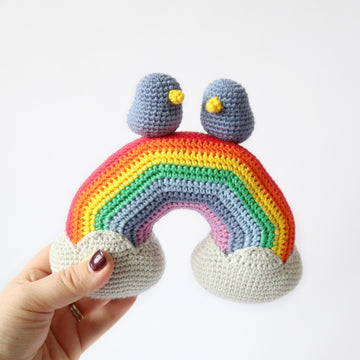 Rainbow and Lovebirds Amigurumi